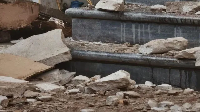 सिद्धगिरी बाग हादसा: निर्माणाधीन मकान का छज्जा गिरा, 1 की मौत