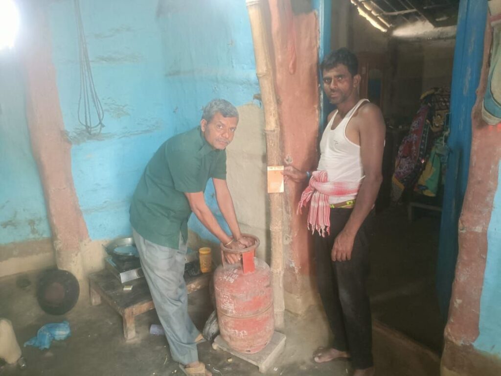 ■मधुबनी जिले में दिनांक-04.04.2026 को 47271 प्राकृतिक गैस(एल.पी.जी.) का स्टॉक उपलब्ध*