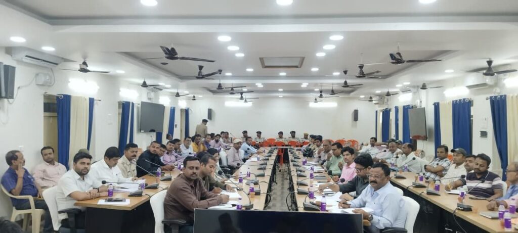 शांतिपूर्ण एवं कदाचारमुक्त वातावरण में बिहार लोक सेवा आयोग द्वारा संचालित सहायक शिक्षा विकास पदाधिकारी प्रतियोगिता परीक्षा आयोजित करने को लेकर सभी प्रशासनिक तैयारियां पूर्ण।