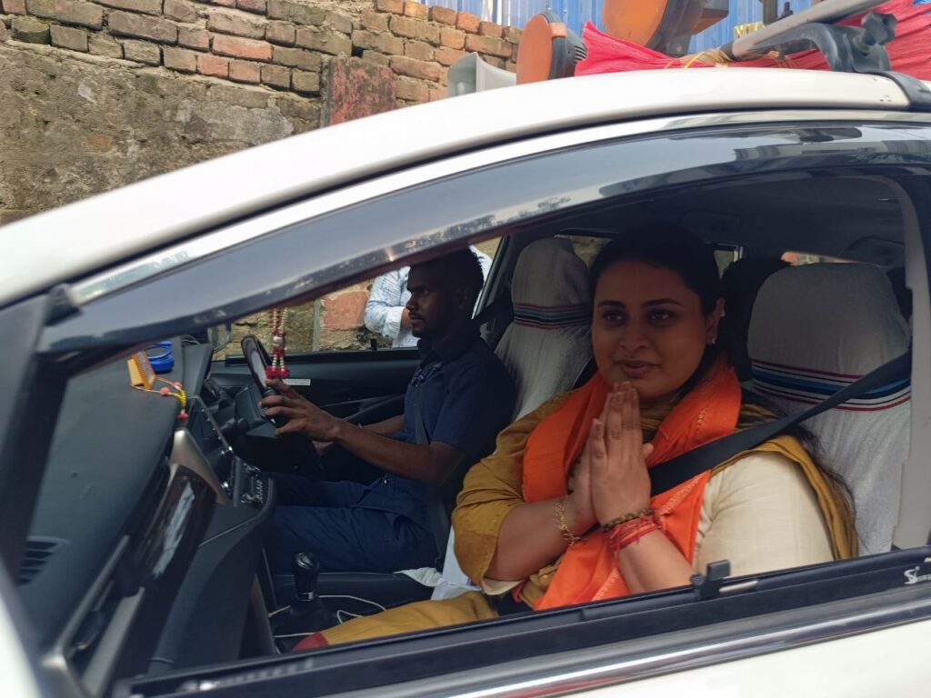 माननीया मंत्री के आप्त सचिव, उद्योग विभाग एवं खेल विभाग, बिहार, पटना से प्राप्त ज्ञापांक-714/उ०वि० दिनांक-18.05.2026 द्वारा सूचित किया गया है कि सुश्री श्रेयसी सिंह, माननीया मंत्री, उद्योग विभाग एवं खेल विभाग, बिहार, पटना-सह-प्रभारी मंत्री-सह-अध्यक्ष, जिला कार्यक्रम कार्यान्वयन समिति, सीतामढ़ी का सीतामढ़ी जिला अन्तर्गत भ्रमण कार्यक्रम निम्न प्रकार निर्धारित है :-