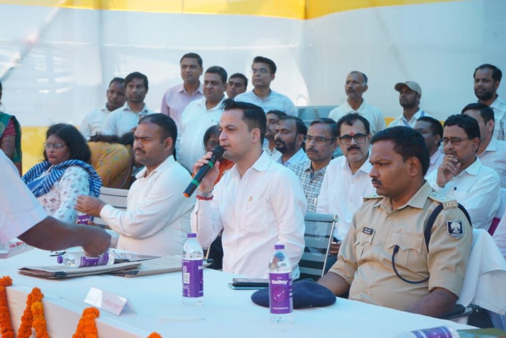 सरकार आपके द्वार” की अवधारणा को साकार कर रहा सहयोग शिविर : प्रभारी मंत्री लेशी सिंह*