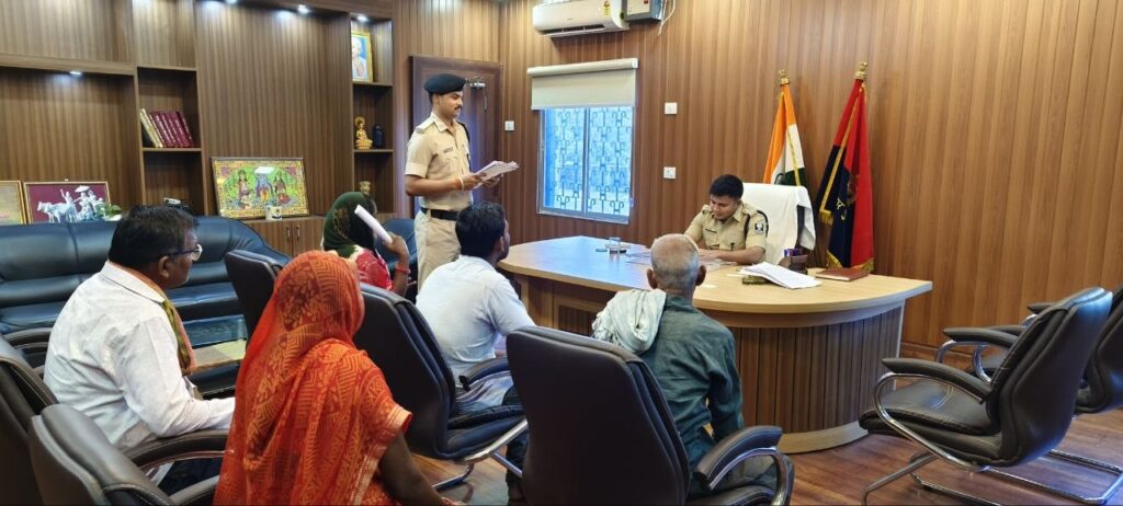 सीतामढ़ी पुलिस का एक्शन मोड, जिलेभर में सुरक्षा और जांच अभियान तेज