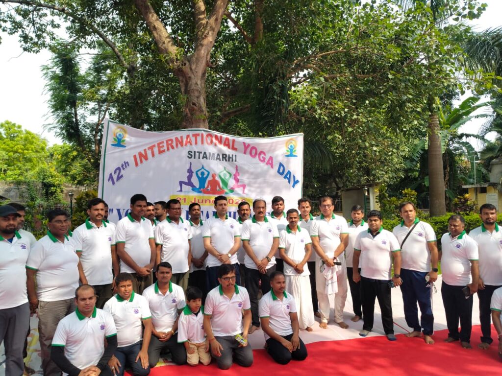 12वें अंतर्राष्ट्रीय योग दिवस पर भव्य कार्यक्रम का आयोजन