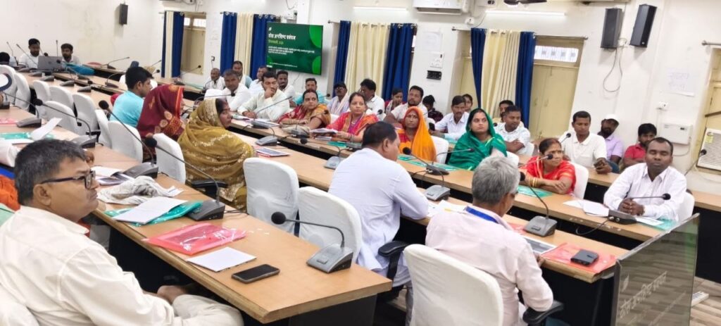 मधुबनी में जनप्रतिनिधियों को मिला स्वच्छता का प्रशिक्षण, ठोस अपशिष्ट प्रबंधन नियमावली-2026 पर हुई कार्यशाला