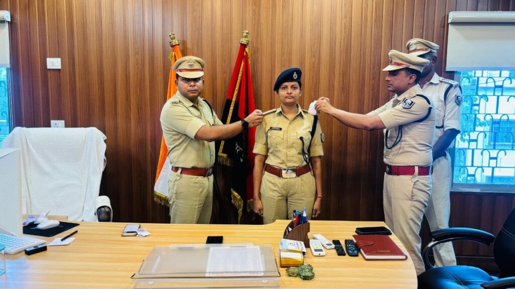सीतामढ़ी पुलिस में पदोन्नति समारोह आयोजित, सार्जेंट से सार्जेंट मेजर बने अधिकारी