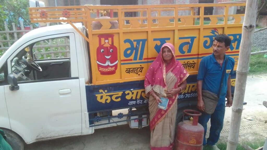 3 हजार 86 एलपीजी गैस उपभोक्ताओं ने 03 जुलाई को किया बुकिंग