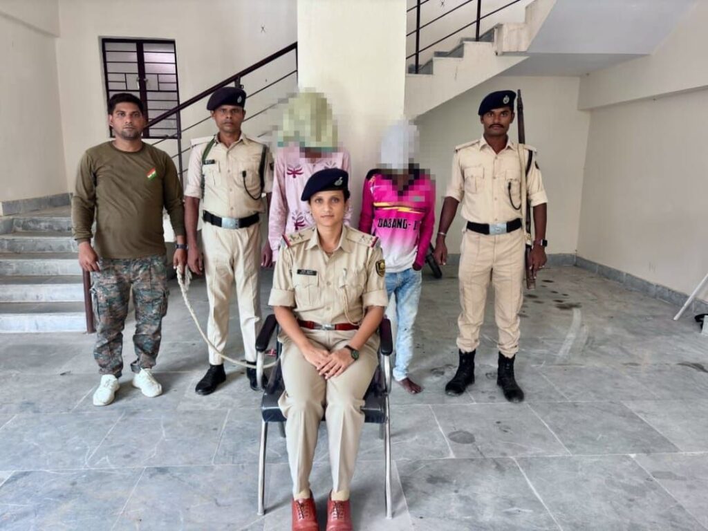 सीतामढ़ी में दो संदिग्ध गिरफ्तार, मोबाइल फोन से मिले पाकिस्तानी नेटवर्क से जुड़े डिजिटल साक्ष्य; जांच तेज