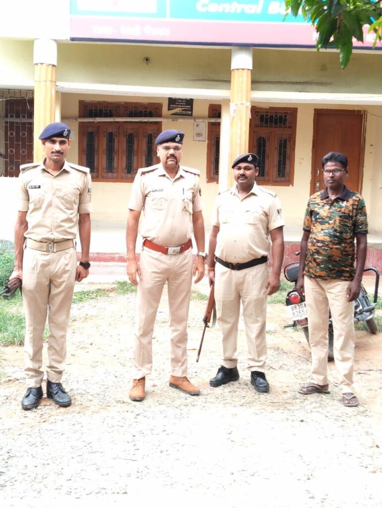 सीतामढ़ी में बैंकों और एटीएम की सुरक्षा बढ़ी, पुलिस चला रही विशेष जांच अभियान