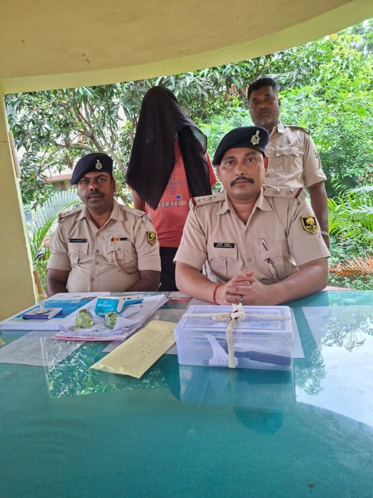 सीतामढ़ी में अवैध देसी कट्टा और कारतूस के साथ युवक गिरफ्तार, सोशल मीडिया पोस्ट भी मिली
