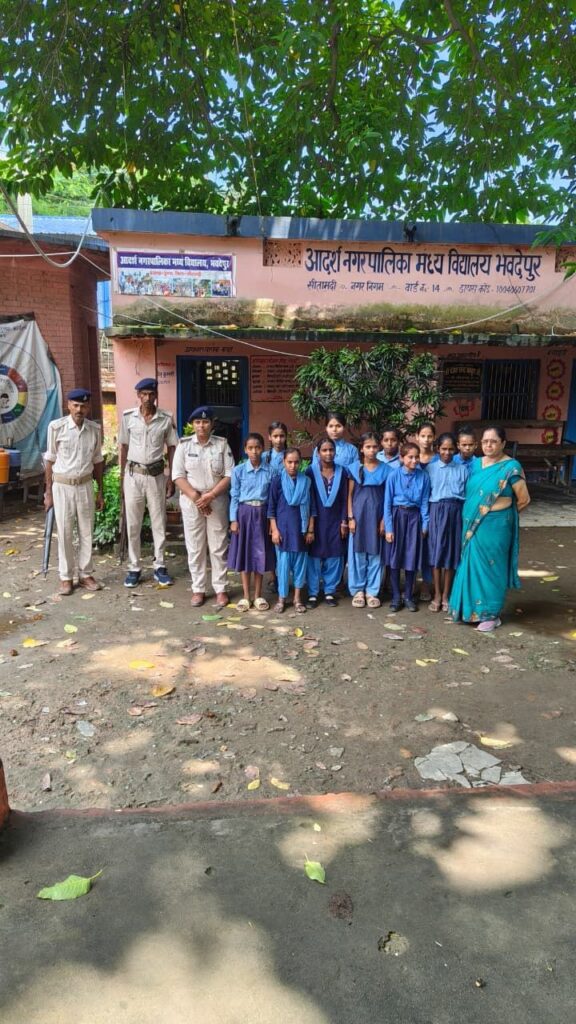 सीतामढ़ी में महिलाओं और बच्चियों की सुरक्षा को लेकर सक्रिय ‘अभया ब्रिगेड’, स्कूल-कॉलेजों पर निगरानी
