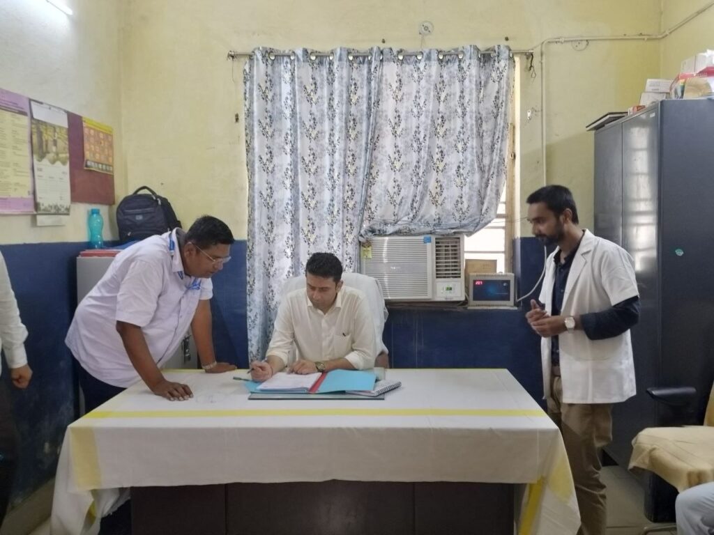 सीतामढ़ी में स्वास्थ्य सेवाओं की समीक्षा, संस्थागत प्रसव में बिहार में 7वां स्थान