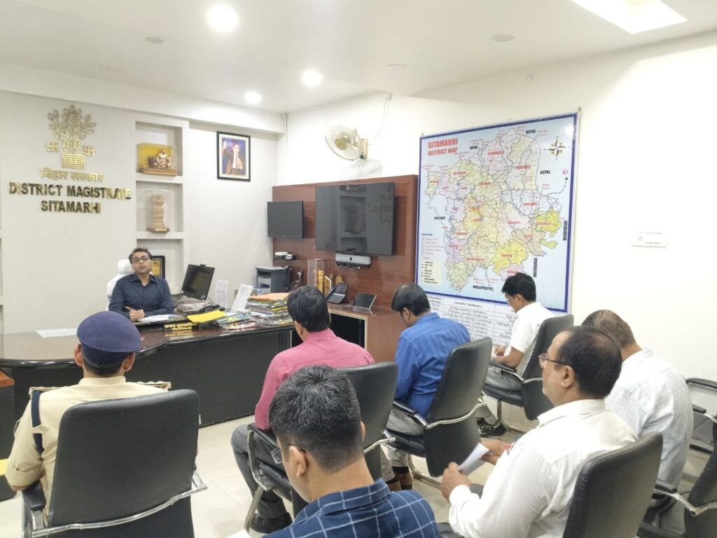 12 सितंबर को राष्ट्रीय लोक अदालत, DM तनय सुल्तानिया ने अधिकारियों को दिए अधिक से अधिक मामलों के निपटारे के निर्देश