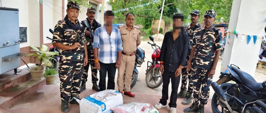 सोनबरसा में 117 लीटर नेपाली शराब बरामद, दो गिरफ्तार