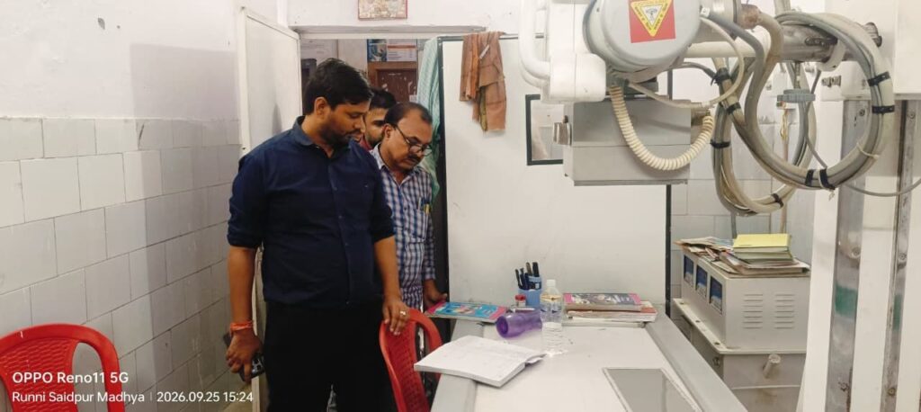 संभावित बाढ़ के मद्देनजर तटबंधों की लगातार निगरानी, एसडीओ सदर ने रुन्नीसैदपुर में किया निरीक्षण