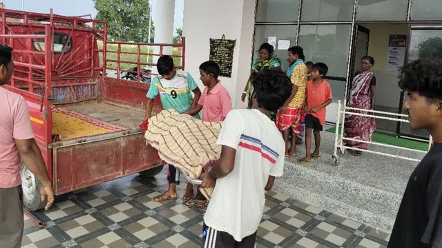 3500 रुपये उधार लेकर टेंपो से ले गई पति का शव, जमशेदपुर में एंबुलेंस के अभाव में मरीज की मौत का आरोप